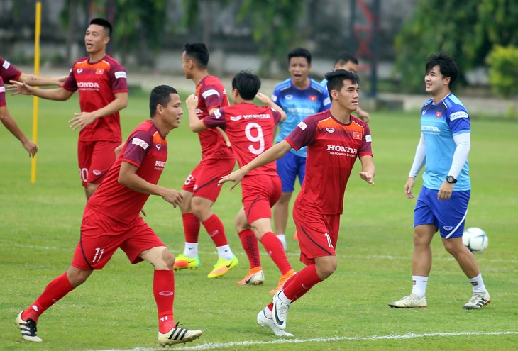 Văn Hậu, Anh Đức, Công Phượng dự bị trận gặp Thái Lan - Ảnh 2.