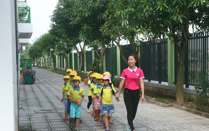 Không giảm biên chế đối với giáo viên mầm non