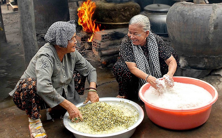 Tết nhớ nội, nhớ quê!