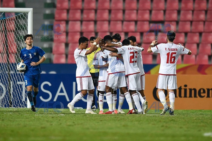 Đè bẹp UAE 5-1, ĐKVĐ U23 Uzbekistan đoạt vé vào bán kết - Ảnh 1.