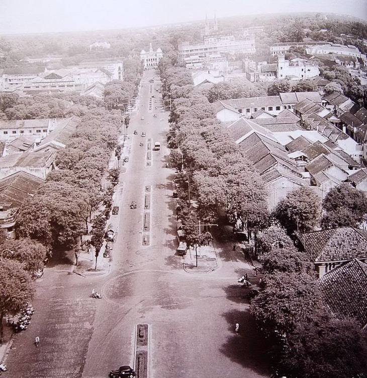 Trong mắt người Hà Nội năm 1943: Sài Gòn rộn rã gọi tôi: Em nè, em nè… - Ảnh 4.