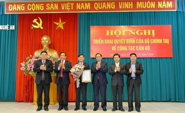 Nghệ An có tân bí thư Tỉnh ủy 44 tuổi - Ảnh 1.