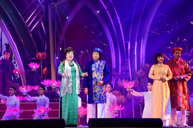 Vượt bóng đá, Luật thư viện dẫn đầu bình chọn 10 sự kiện tiêu biểu - Ảnh 3. Vượt bóng đá, Luật thư viện dẫn đầu bình chọn 10 sự kiện tiêu biểu - Ảnh 3.
