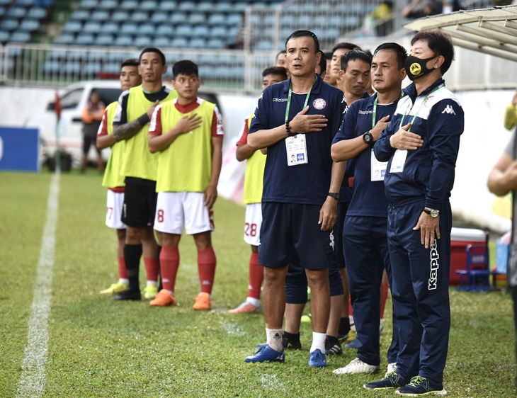 HLV Chung Hae Seong: 5 bàn thua quá dễ - Ảnh 1.