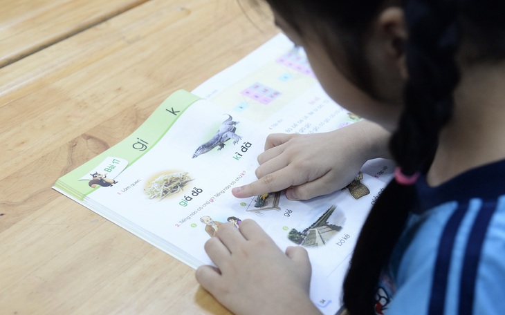 Sách lớp 1 dạy trẻ 