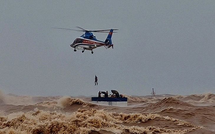 Chuyện kỳ lạ giữa lằn ranh sống - chết - Kỳ 1: Diễn viên Thái San suýt chết vì phỏng lửa - Ảnh 3.