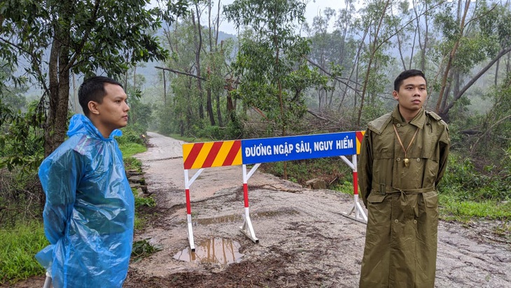 Thủ tướng chỉ đạo tập trung cứu nạn sạt lở đất, gồm thủy điện Rào Trăng 3 - Ảnh 1.