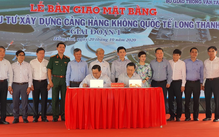 Bàn giao 2.589ha đất sạch để khởi công sân bay quốc tế Long Thành