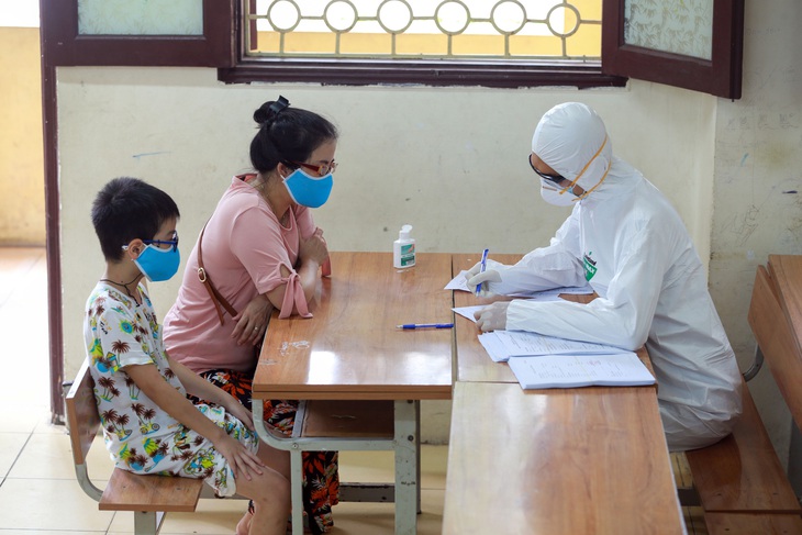 Thêm 3 bệnh nhân COVID-19 nhập cảnh, 50 ngày không lây nhiễm trong cộng đồng - Ảnh 1. Thêm 3 bệnh nhân COVID-19 nhập cảnh, 50 ngày không lây nhiễm trong cộng đồng - Ảnh 1.