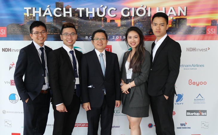 9X thủ khoa và những bài học thất bại