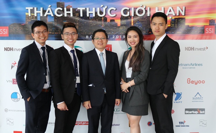 9X thủ khoa và những bài học thất bại - Ảnh 1.