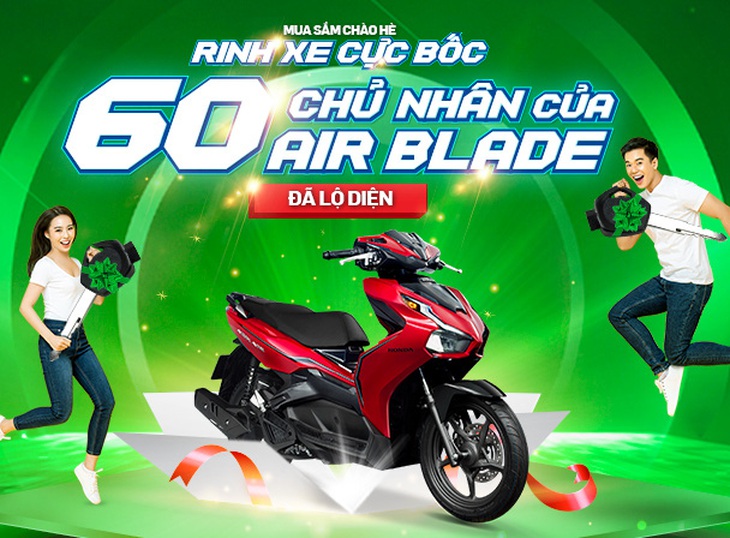 60 khách hàng thắng giải thưởng Mua sắm chào hè, rinh xe cực bốc - Ảnh 1.