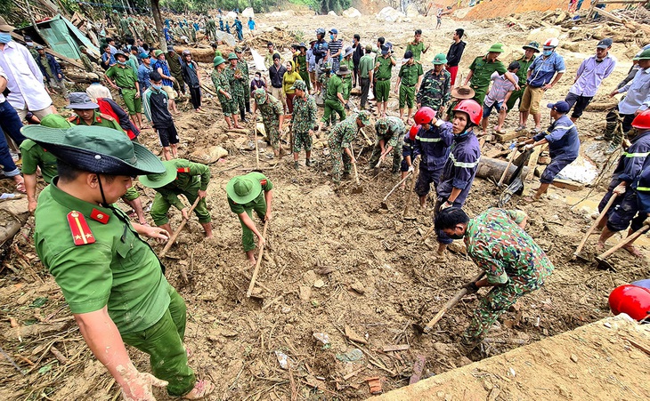 Dốc toàn lực tìm người mất tích - Ảnh 1. Dốc toàn lực tìm người mất tích - Ảnh 1.