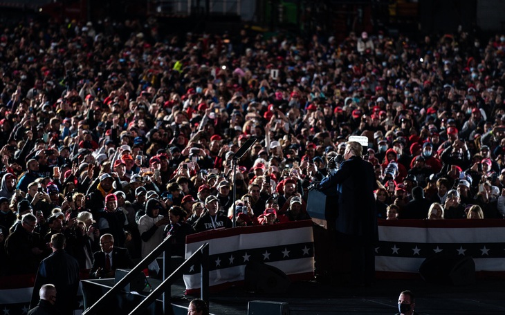 Vì sao ông Trump thu hút đám đông ủng hộ hơn ông Biden?