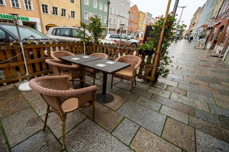 DIW: Kinh tế Đức sẽ thiệt hại hơn 19 tỉ euro do đợt phong tỏa thứ hai - Ảnh 1. DIW: Kinh tế Đức sẽ thiệt hại hơn 19 tỉ euro do đợt phong tỏa thứ hai - Ảnh 1.