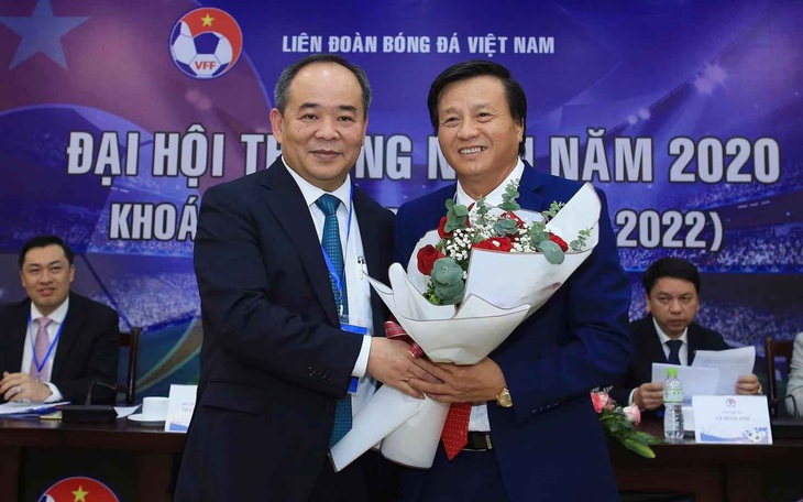 Tân phó chủ tịch tài chính VFF Lê Văn Thành: Tôi có thể kiếm gấp đôi tiền cho VFF - Ảnh 1. Tân phó chủ tịch tài chính VFF Lê Văn Thành: Tôi có thể kiếm gấp đôi tiền cho VFF - Ảnh 1.