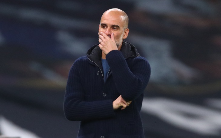 Guardiola: Hợp đồng mới, thất bại cũ