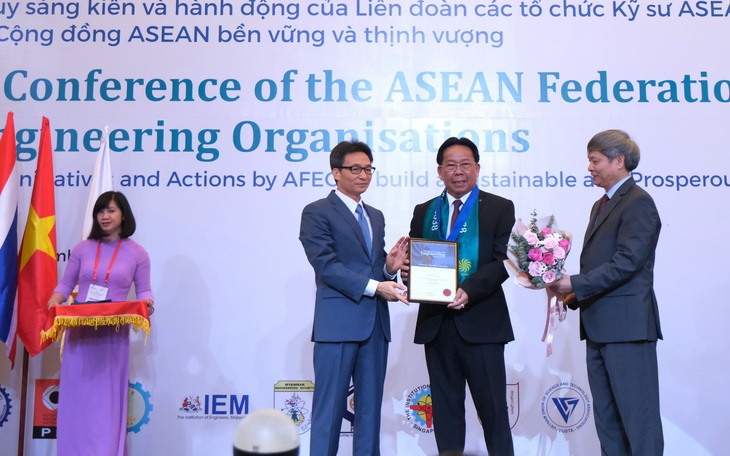 Phó thủ tướng Vũ Đức Đam: ASEAN cần nâng cao năng lực ứng phó với nguy cơ, rủi ro mới