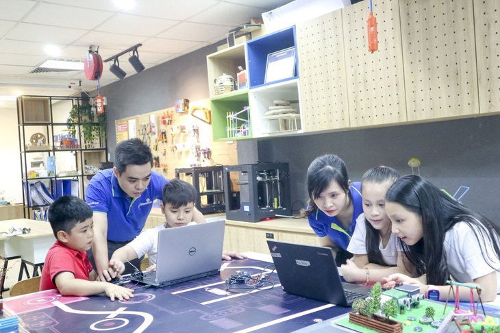 Con đường KDI Holdings góp phần thúc đẩy giáo dục Việt - Ảnh 1. Con đường KDI Holdings góp phần thúc đẩy giáo dục Việt - Ảnh 1.