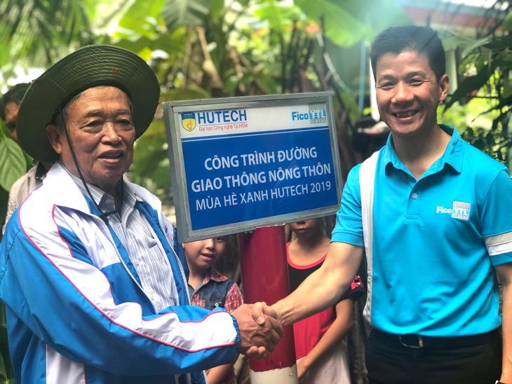 Những người thợ xây nền tương lai - Ảnh 2. Những người thợ xây nền tương lai - Ảnh 2.