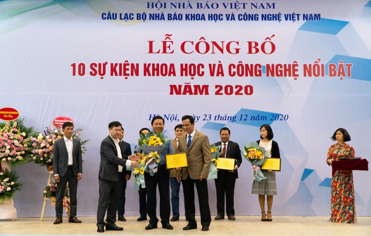 Ca mổ tách rời Trúc Nhi - Diệu Nhi vào top 10 sự kiện khoa học công nghệ - Ảnh 1.