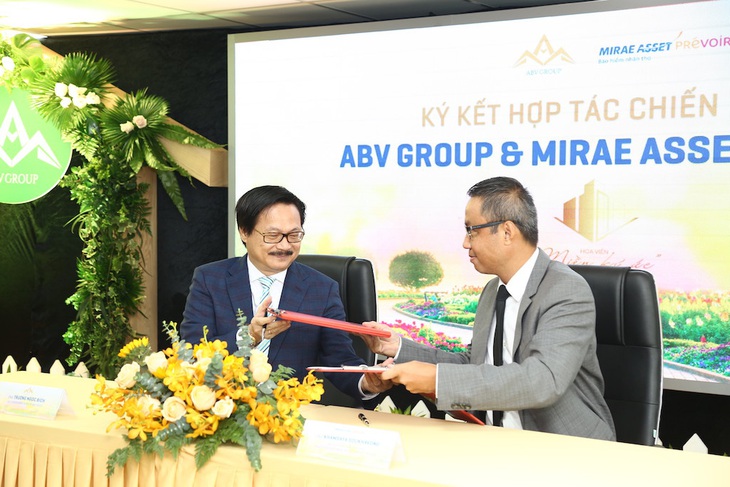 Trọn gói hậu sự và lưu giữ ký ức khi mua bảo hiểm nhân thọ - Ảnh 1. Trọn gói hậu sự và lưu giữ ký ức khi mua bảo hiểm nhân thọ - Ảnh 1.