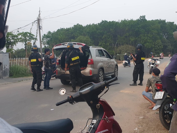 Xác minh thông tin Tuấn khỉ, nghi phạm xả súng tại sòng bạc Củ Chi, muốn ra đầu thú - Ảnh 1.