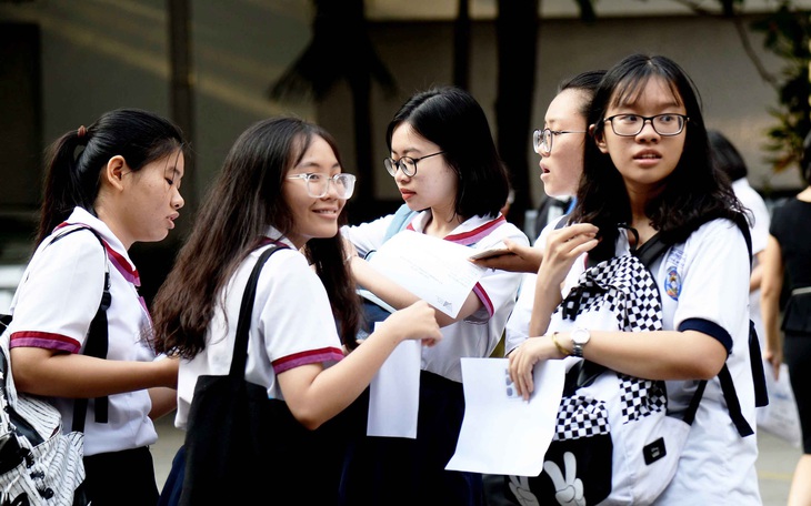 Bằng mọi giá bạn phải vào đại học? - Ảnh 1. Bằng mọi giá bạn phải vào đại học? - Ảnh 1.