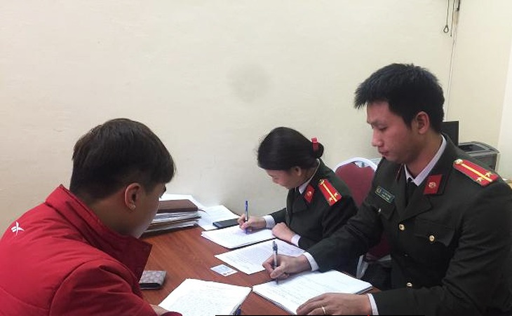 Tung tin tím mắt sau ngày nhập ngũ, quản trị 19 tuổi một fanpage bị phạt 12,5 triệu - Ảnh 1. Tung tin tím mắt sau ngày nhập ngũ, quản trị 19 tuổi một fanpage bị phạt 12,5 triệu - Ảnh 1.