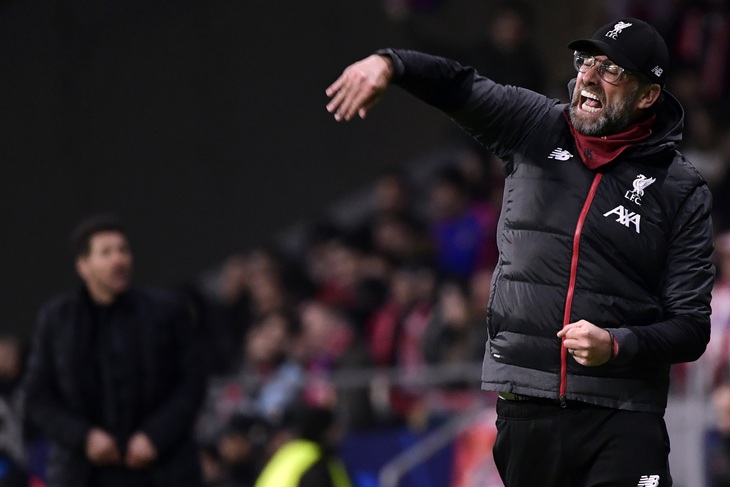 Klopp bại trận vì tư cách trưởng thượng trước Simeone - Ảnh 1.