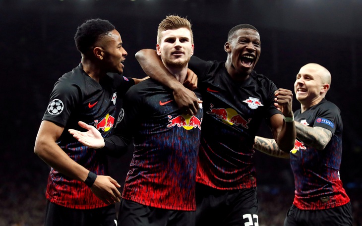 Vắng Son Heung Min, Tottenham thua Leipzig trên sân nhà
