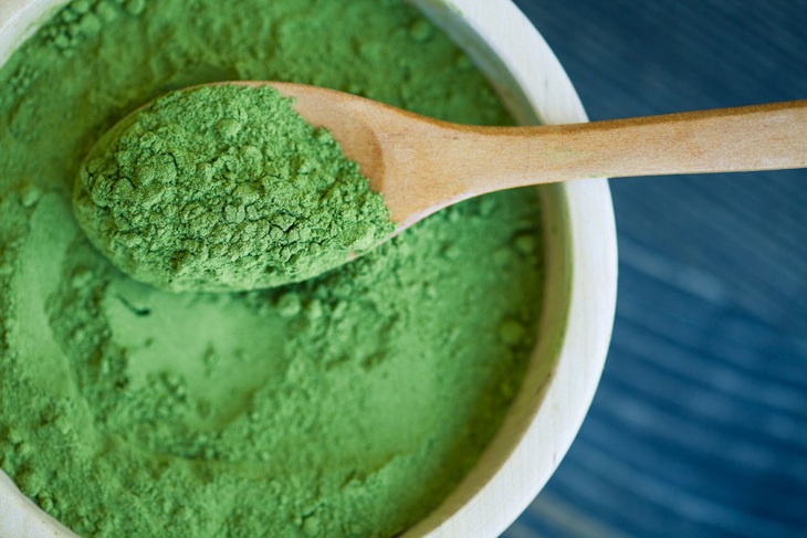 Bảo vệ sức khỏe trong mùa dịch bệnh với tảo Spirulina - Ảnh 2.