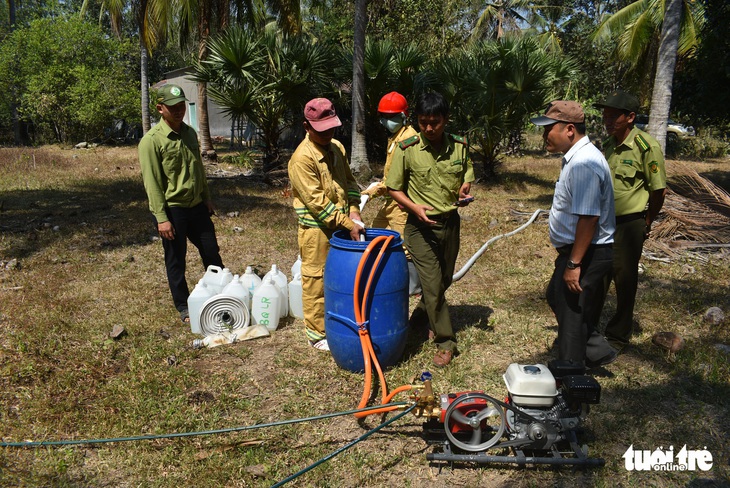 Sống chung với hạn, mặn: Tìm cho ra cây trồng, vật nuôi phù hợp - Ảnh 2.