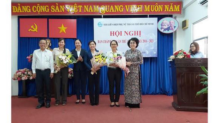 Phó trưởng Ban dân vận Thành ủy TP.HCM làm chủ tịch Hội LH phụ nữ TP - Ảnh 1.