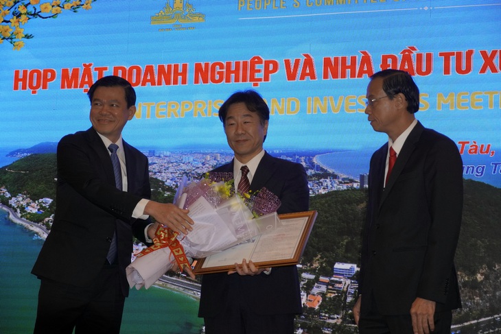 100 triệu USD và 1.500 tỉ đồng xông đất Bà Rịa - Vũng Tàu - Ảnh 2. 100 triệu USD và 1.500 tỉ đồng xông đất Bà Rịa - Vũng Tàu - Ảnh 2.