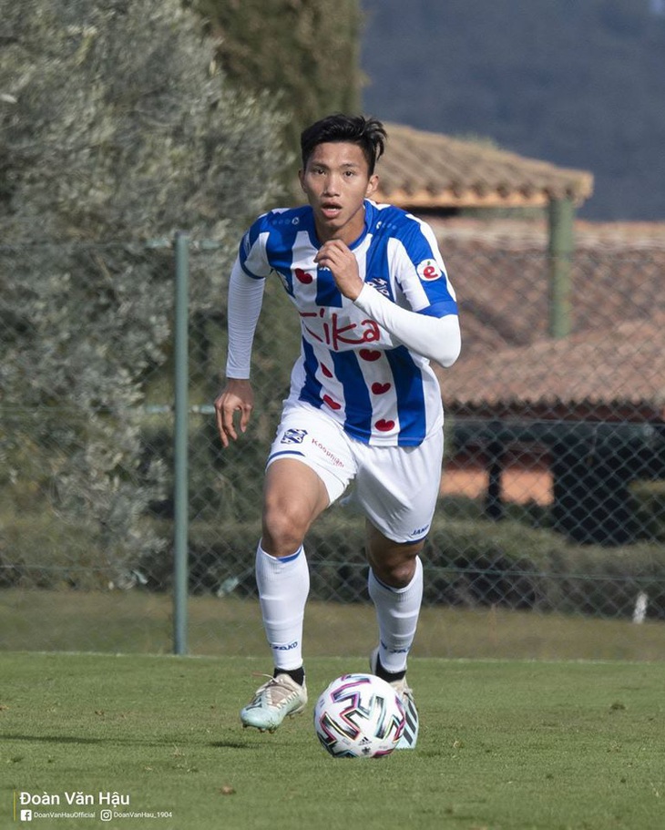 Văn Hậu đá 90 phút ấn tượng giúp Jong Heerenveen đè bẹp Jong Feyenoord - Ảnh 1.