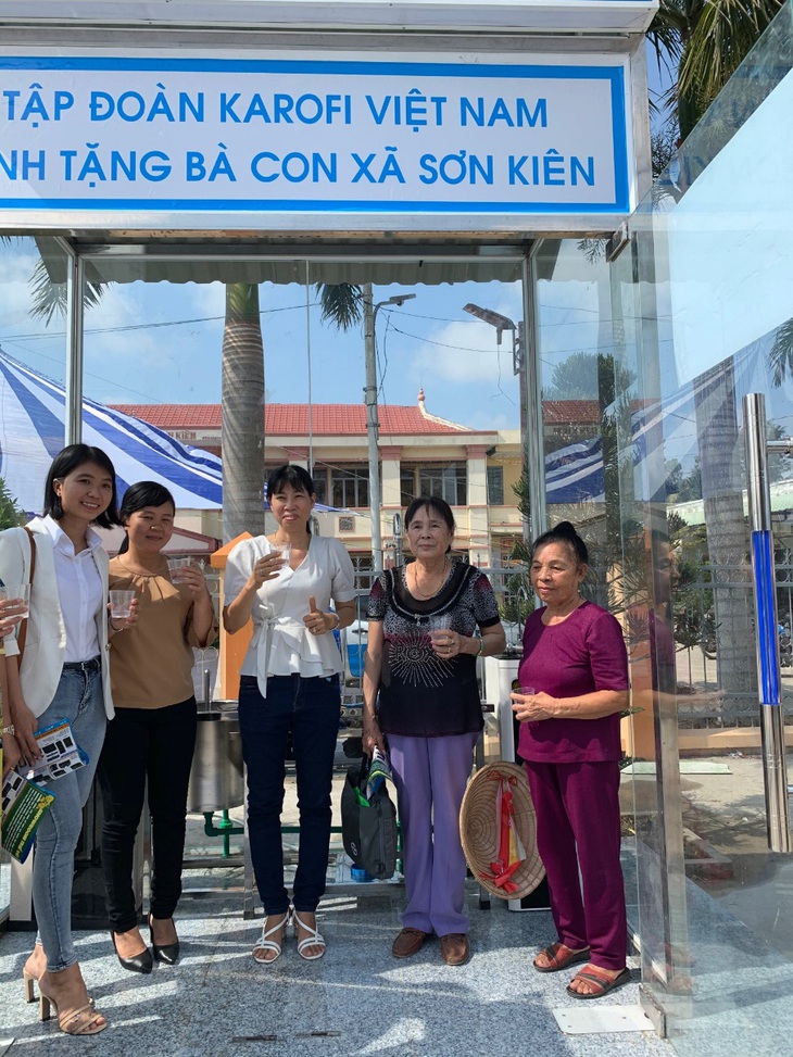 Trang bị Trạm cấp nước tinh khiết cho xã bị ngập mặn Sơn Kiên, tỉnh Kiên Giang - Ảnh 2.