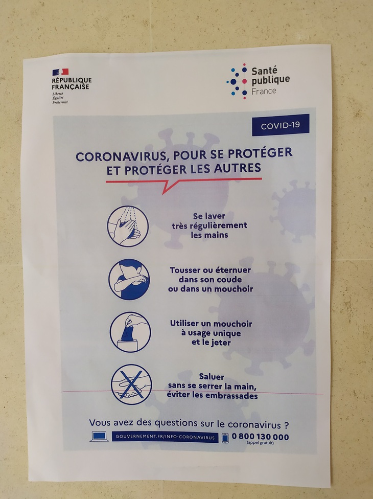 Paris phong tỏa, nhưng điều kỳ diệu nhất bây giờ là... táo đang nở hoa - Ảnh 2.