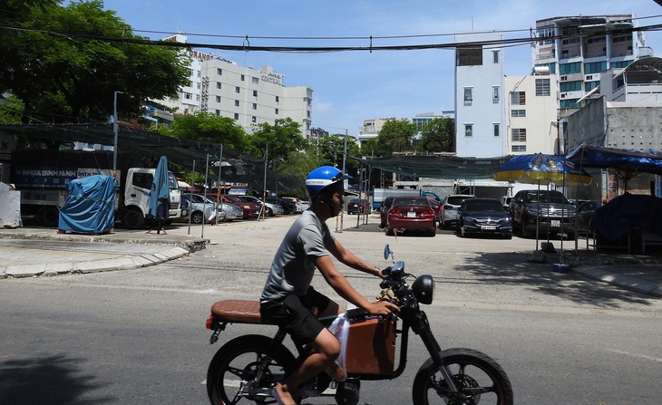 Đà Nẵng dùng tiền cho thuê đất góp vốn làm bãi đậu ôtô - Ảnh 2.