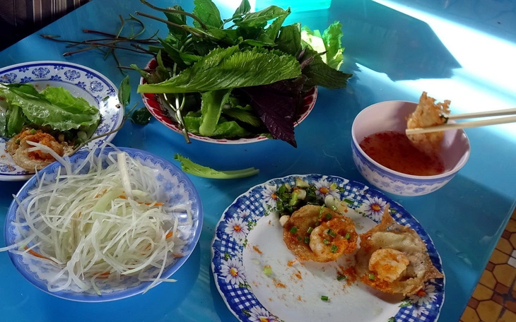 Ăn bánh khọt Vũng Tàu nhớ hương vị xưa - Ảnh 5.