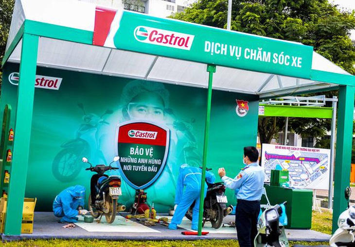 Castrol thay nhớt xe miễn phí cho các y, bác sĩ khu cách ly - Ảnh 5.