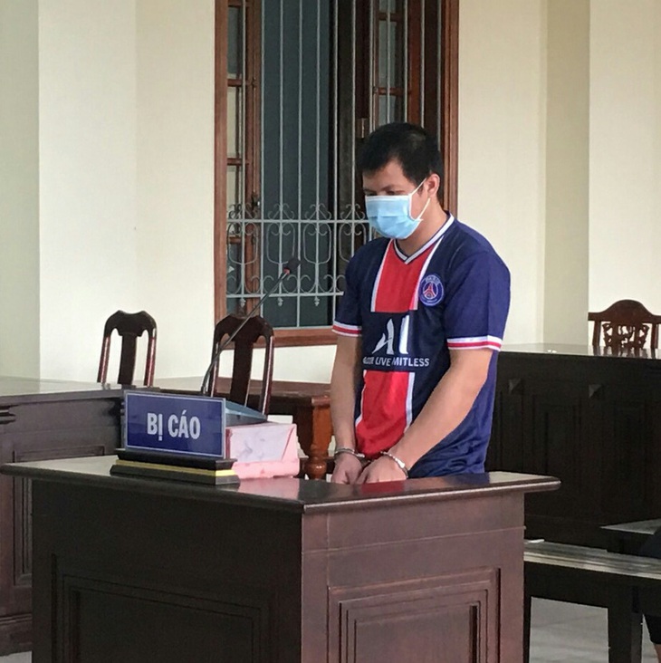 Đâm trọng thương chiến sĩ công an Cần Thơ, lãnh 9 năm tù - Ảnh 1.