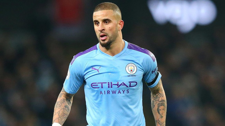 Tiệc tùng thác loạn, Kyle Walker vẫn lên mạng kêu gọi... ở nhà chống dịch - Ảnh 1.