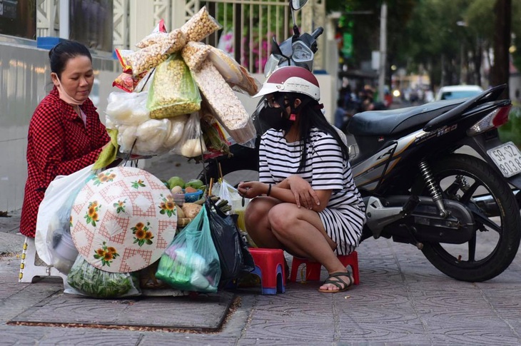 TP.HCM: người lao động tự do thuộc diện nào sẽ được nhận tiền hỗ trợ? - Ảnh 1.