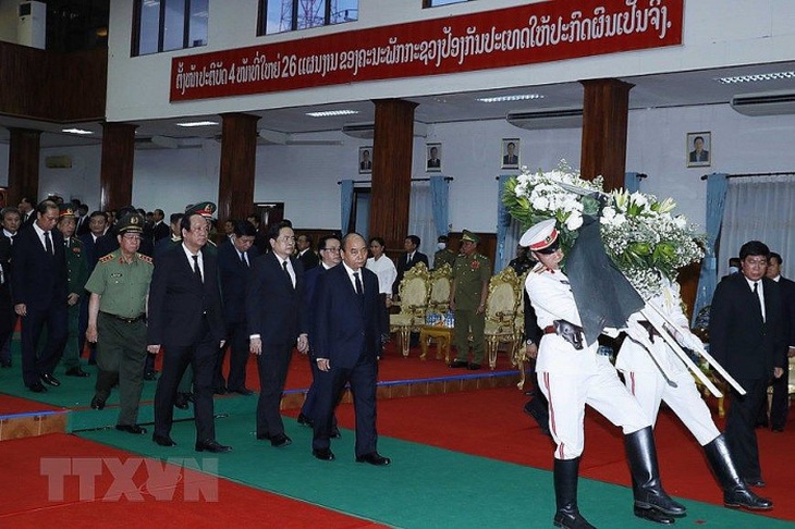 Thủ tướng Nguyễn Xuân Phúc dự quốc tang Đại tướng Lào Sisavath Keobounphanh - Ảnh 1.