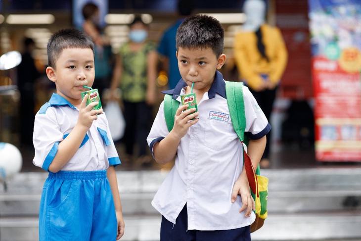 MILO tiếp năng lượng cho trẻ trở lại trường - Ảnh 5.