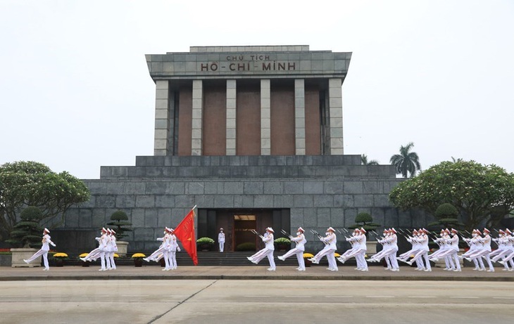 Chương trình nghệ thuật đặc biệt Dâng Người tiếng hát mùa Xuân - Ảnh 1. Chương trình nghệ thuật đặc biệt Dâng Người tiếng hát mùa Xuân - Ảnh 1.