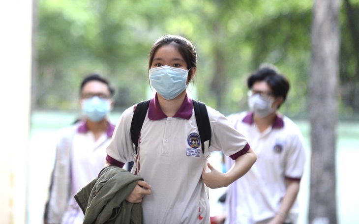 Con ôn thi trong những nỗi lo - Ảnh 1. Con ôn thi trong những nỗi lo - Ảnh 1.