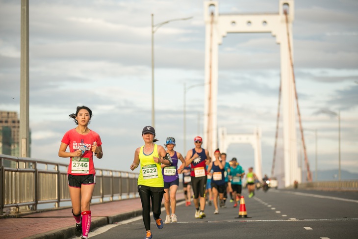 Giải marathon quốc tế Đà Nẵng 2020 lan tỏa thông điệp Việt Nam có thể - Ảnh 1.