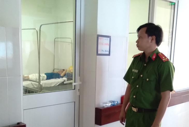 Bóp cổ bạn gái chết rồi tự tử đủ cách không chết, đành... báo công an - Ảnh 1. Bóp cổ bạn gái chết rồi tự tử đủ cách không chết, đành... báo công an - Ảnh 1.